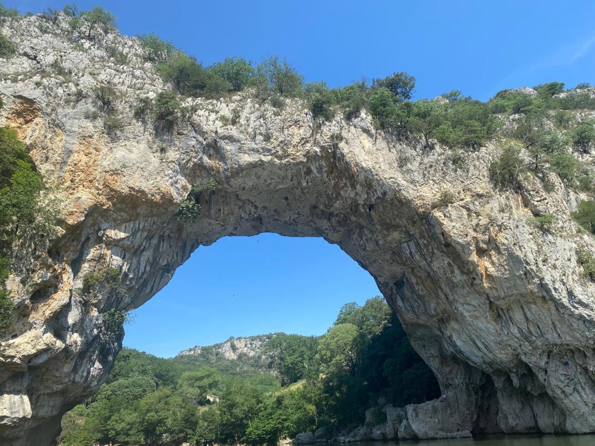 Le Belvedere Vallon-Pont-dʼArc Exteriör bild